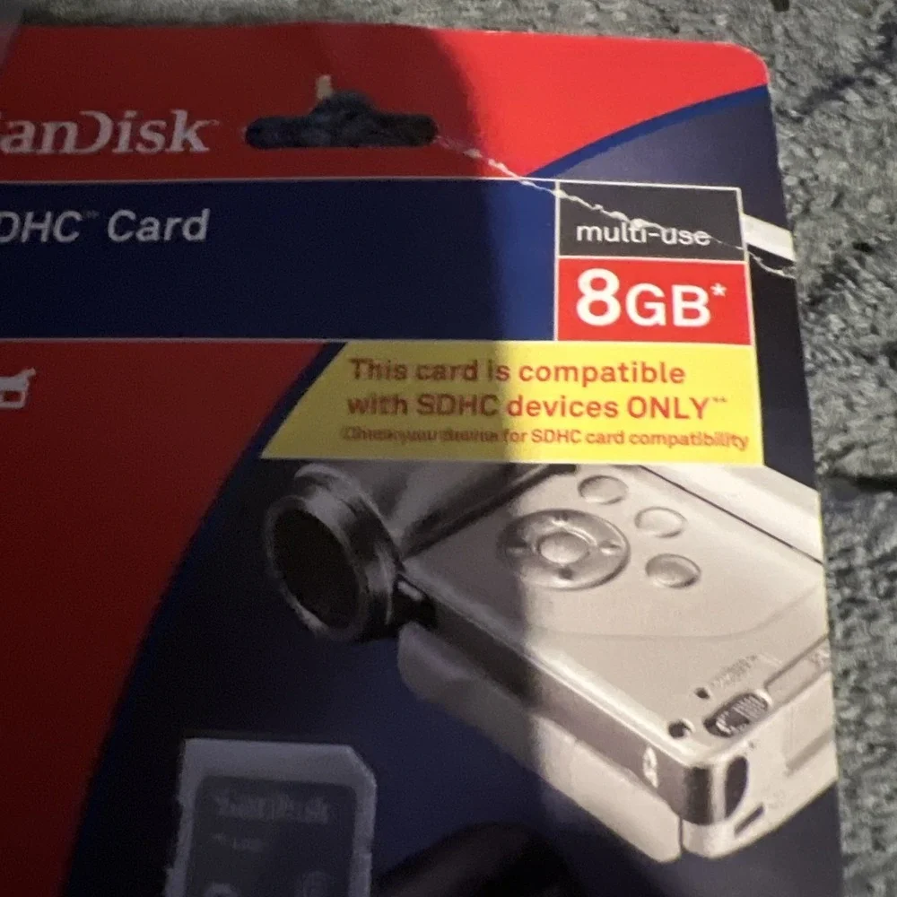 SanDisk 8GB SDHC Memory Card SDSDB-8192‎ AW11WH New Sealed